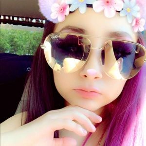 Meet your Posher, Hunter